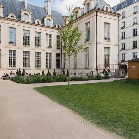 Center Suites Le Marais - 4 Or 5 Guests Apartment